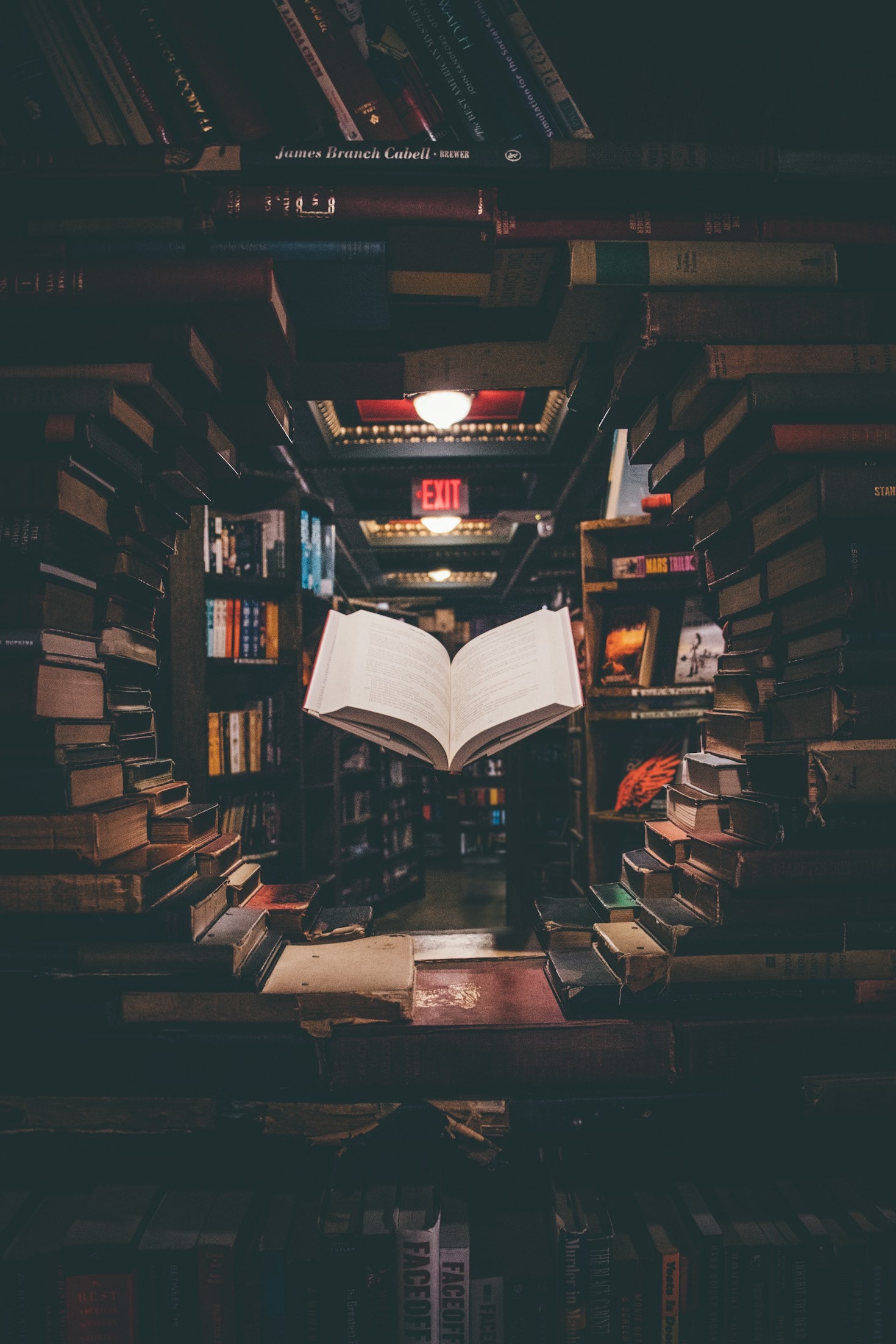 How Mystery Stories Boost Critical Thinking in Kids